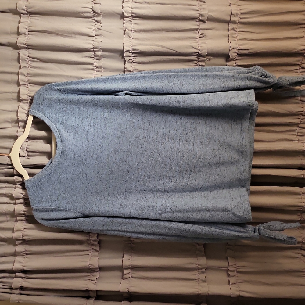 Ana Tie Wrist Sweater